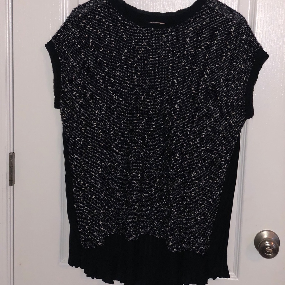 Two by Vince Camuto Multi Media Top